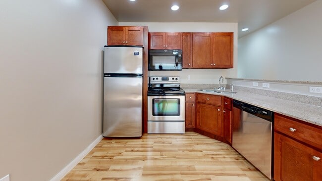 Building Photo - Strata Estates of Watford City Rental