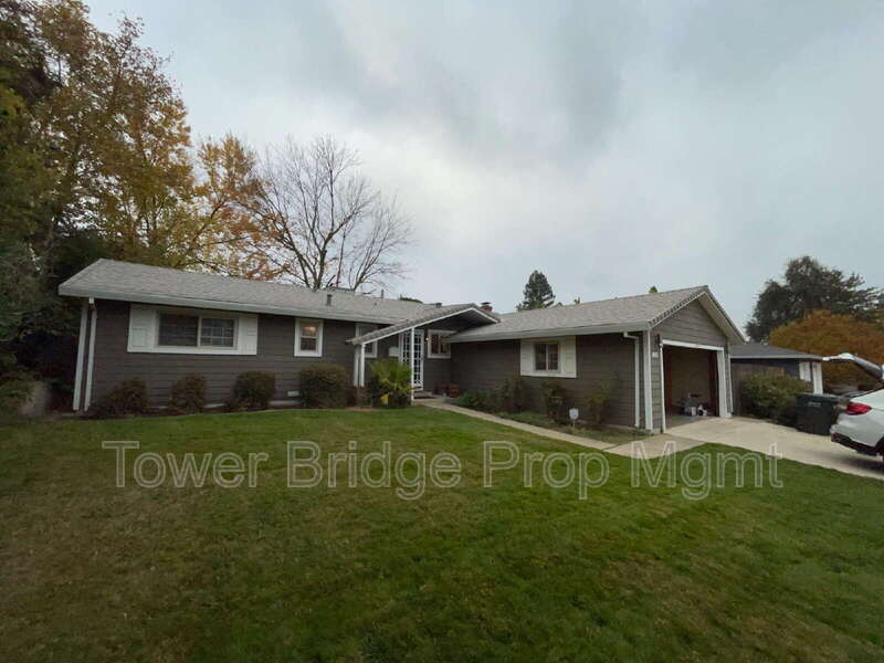 Photo - 7445 Midiron Dr