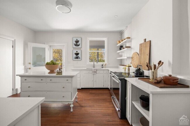 Photo - 7 McKinstry Pl