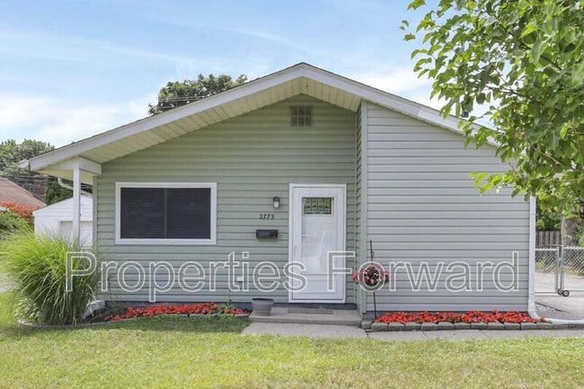 Photo - 2779 Woodgrove Dr