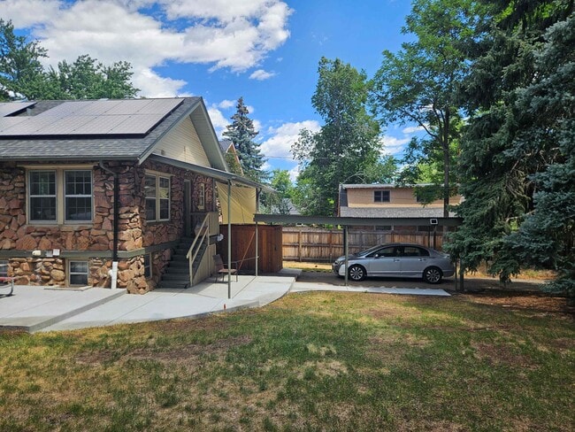 Photo - 1032 Lincoln Pl