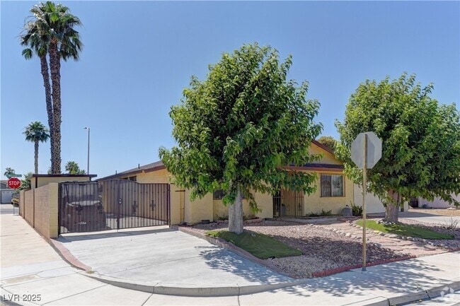 Building Photo - 4553 Balfour Dr Rental