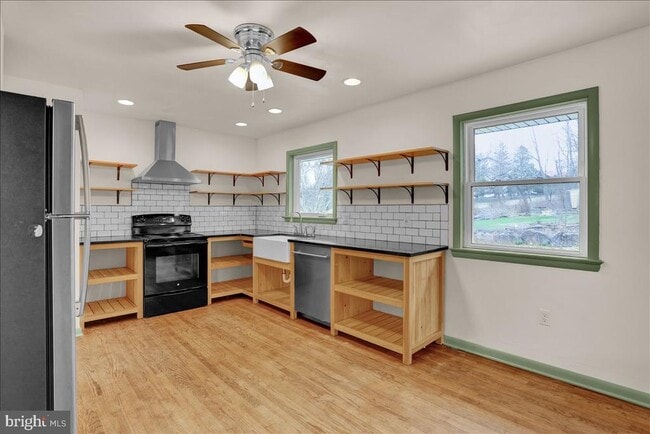 Photo - 2830 S Hill Camp Rd