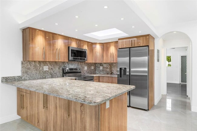 Photo - 2170 NE 51st Ct Unit 27A