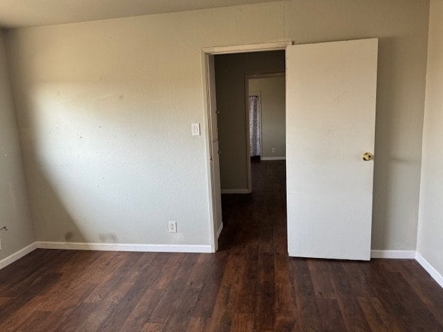 Photo - 25801 Whitman St Unidad 4