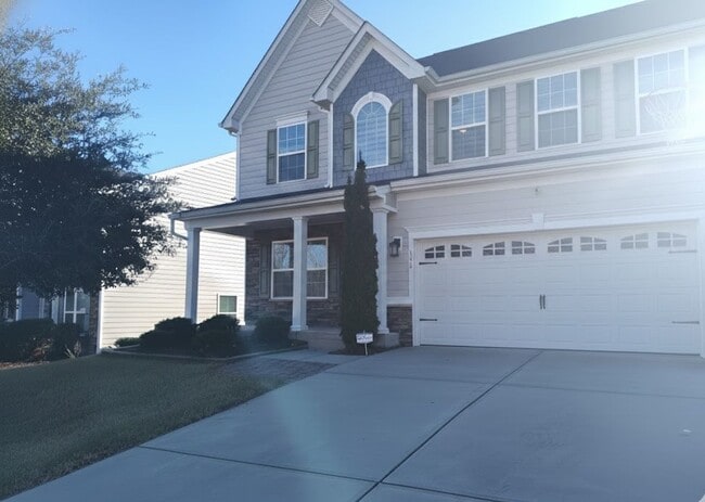 Building Photo - Georgeous 3 bedroom, 2.5 bathroom home located in the Stafford at Longtree community!