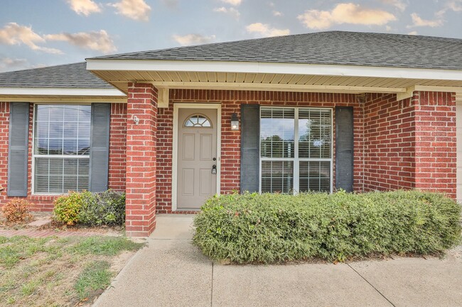 Building Photo - 12466 County Rd 499 Rental