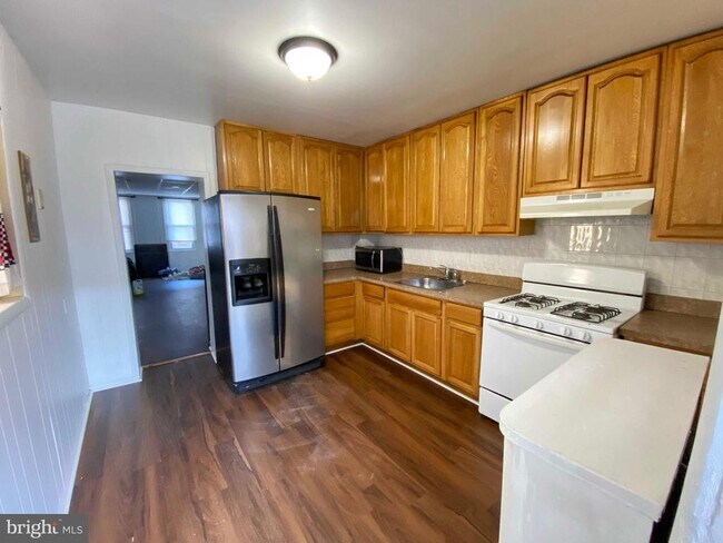 Photo - 3027 Weikel St