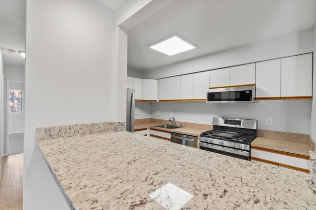 Photo - Fairwinds. Renovated and Updated. Spacious 2 bed 2 bath ground level condo in Annapolis! Unit A