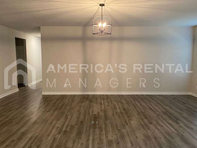 Photo - Home for Rent in Jemison, AL... Available to View with 48 Hour Notice!!!