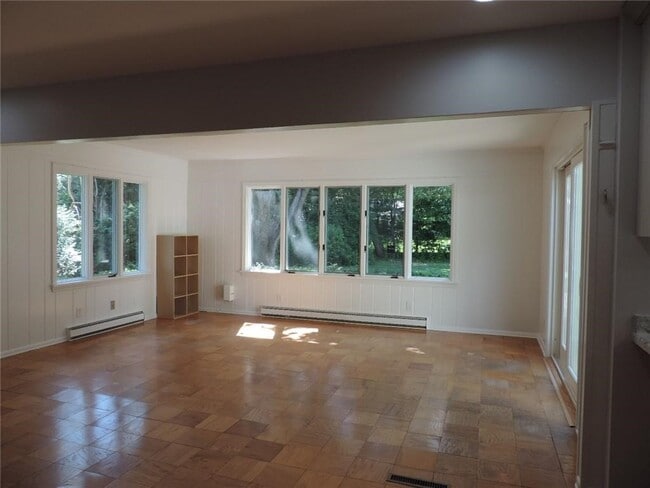 Photo - 3765 East Ave