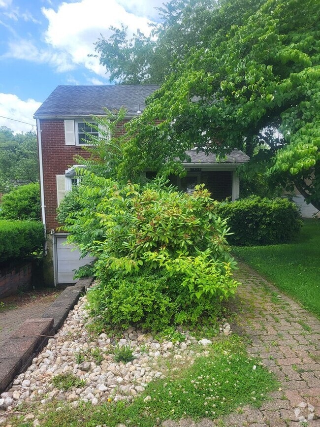 Building Photo - Beautiful 3 bedroom in Verona! Rental
