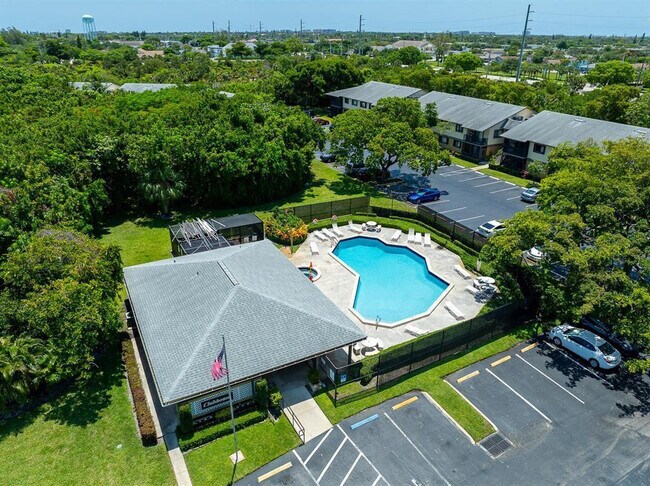 Photo - 588 Trace Cir Unidad 206