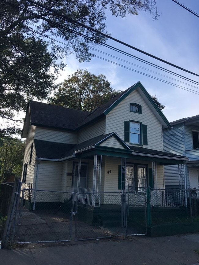Building Photo - Single Family Home