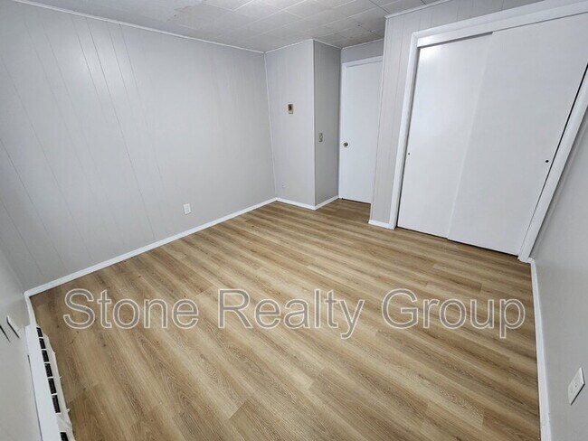 Photo - 1880 N 6th 1/2 St Unit 5