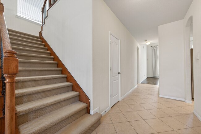 Photo - 4710 Bellows View Dr