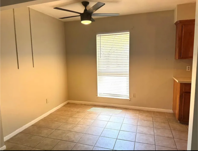 Photo - 3001 Brook Dr