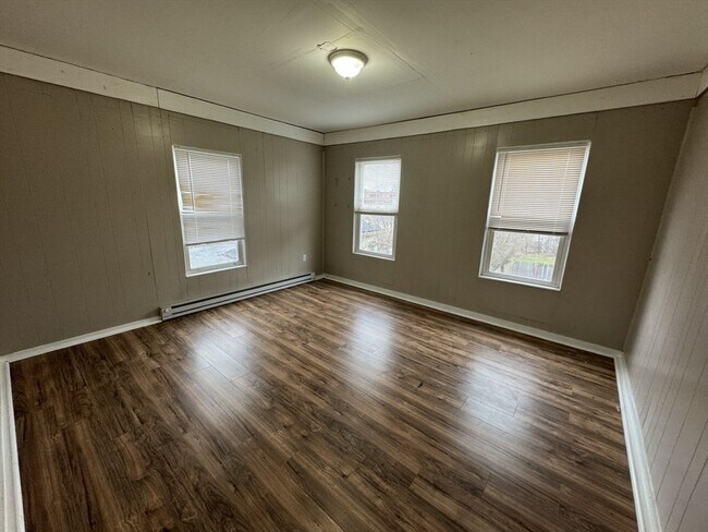 Photo - 8 Newport St Unit 2