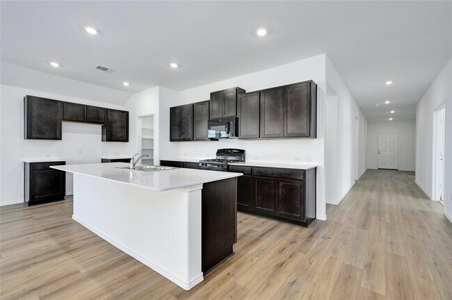 Photo - 1015 Ascari Ct