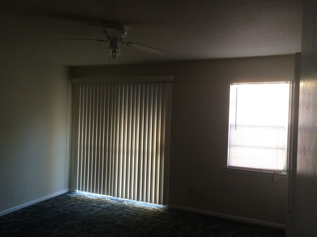 Faulkner Court Apartments