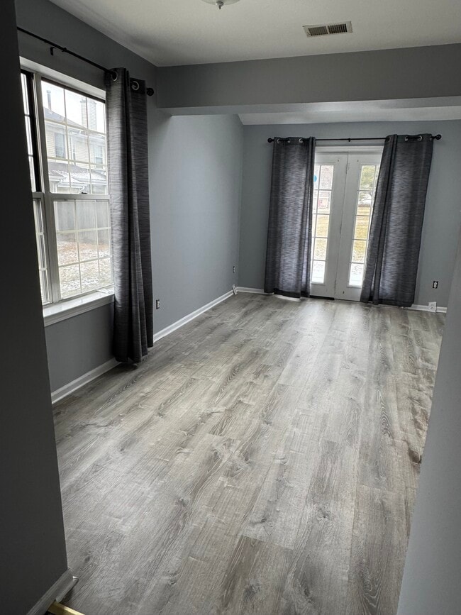 Photo - 180 Leedom Way Unit 180 Leedom Way