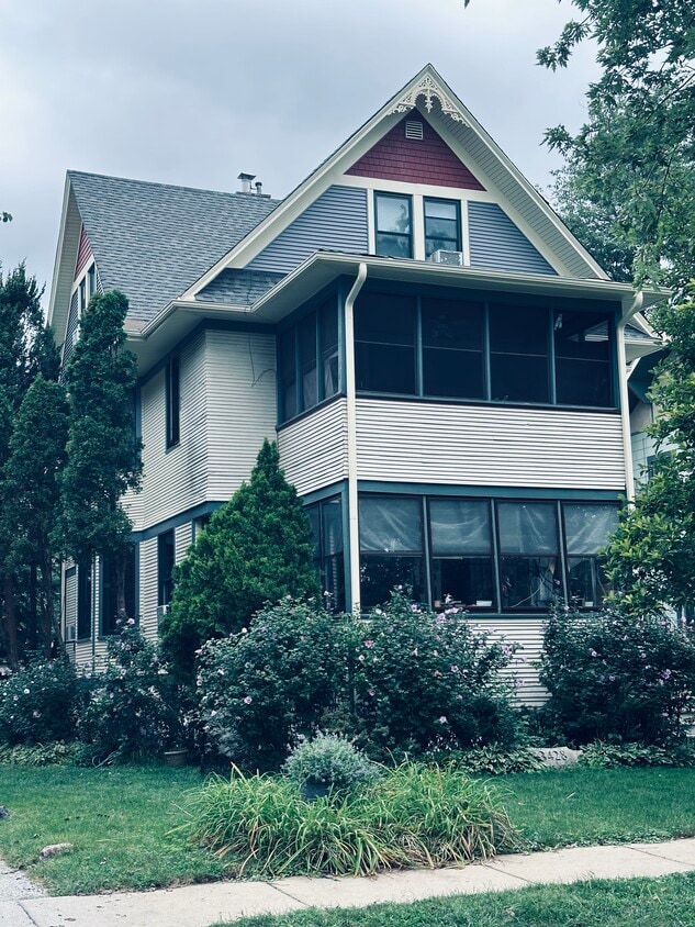 3428 Wisconsin, Berwyn Unit 3 - 3428 Wisconsin Ave (Berwyn, IL)