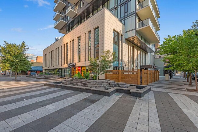 Photo - 1010-1016 6 St SW Unit SI ID1345879P