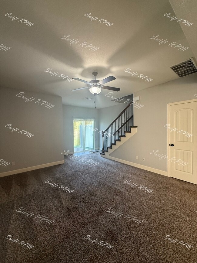 Photo - 2211 Burningwood