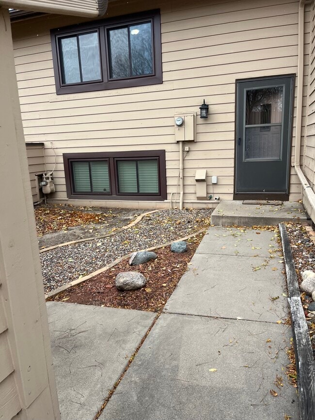 Photo - 429 W Eagle Lake Dr