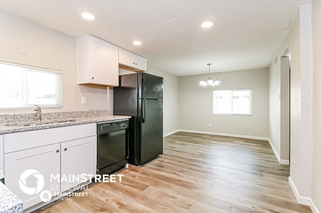 Photo - 1310 W Ironwood Dr