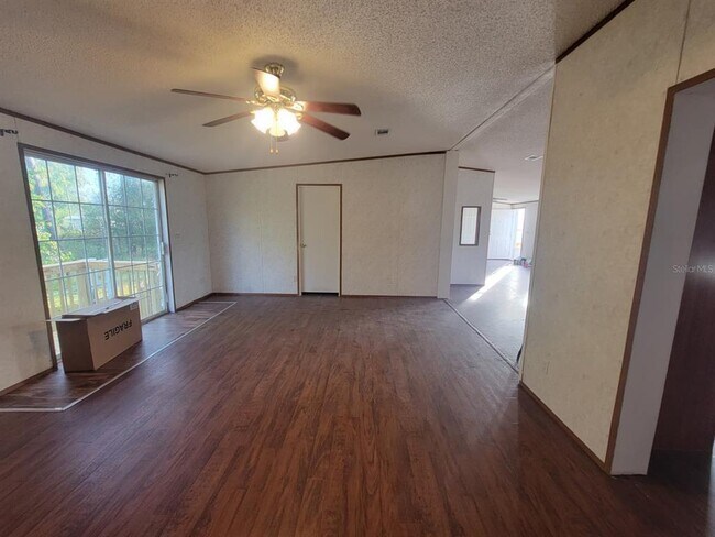 Photo - 4541 Deer Run Rd