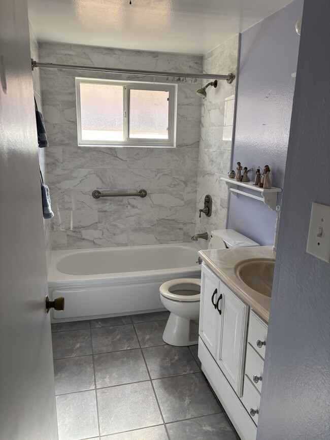 Photo - 4206 W Wisteria Pl
