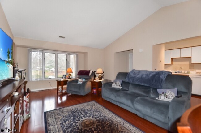 Photo - 54 Westchester Terrace