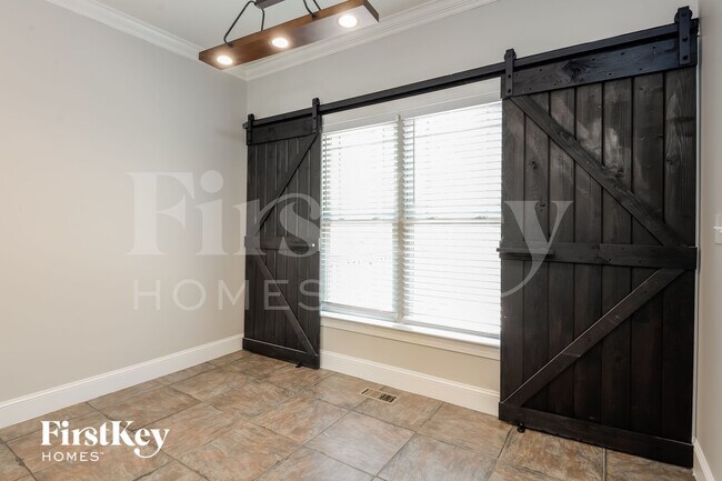 Photo - 7131 Greystone Village Ct