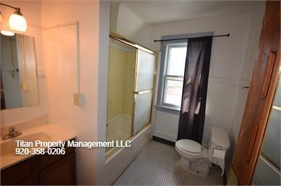 Photo - 860 Cherry St
