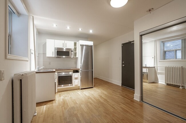 Building Photo - 56 Maitland Street Unit 106