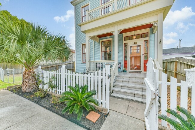 Photo - 1121 Market St