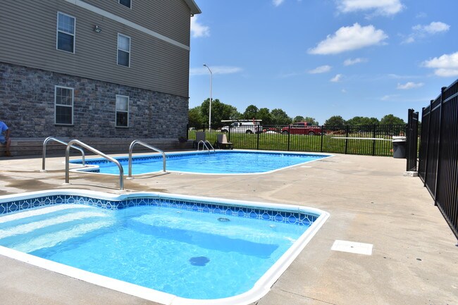 Pool - Golden Pond