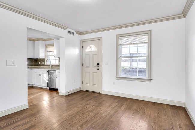 Photo - 2601 Washington St