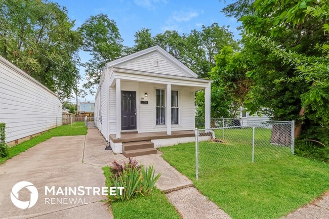 Photo - 529 Wainwright Ave