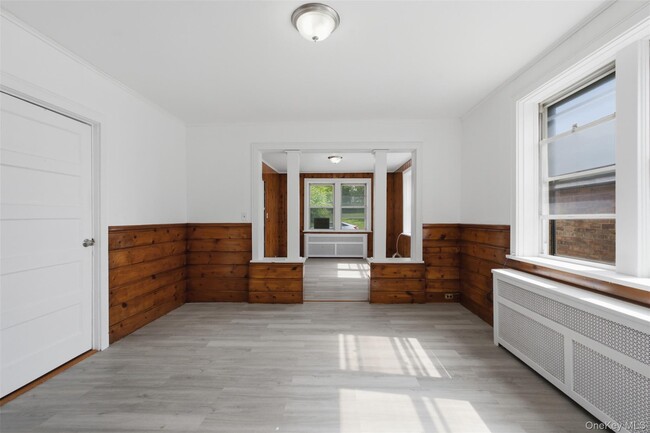 213 Overlook Pl