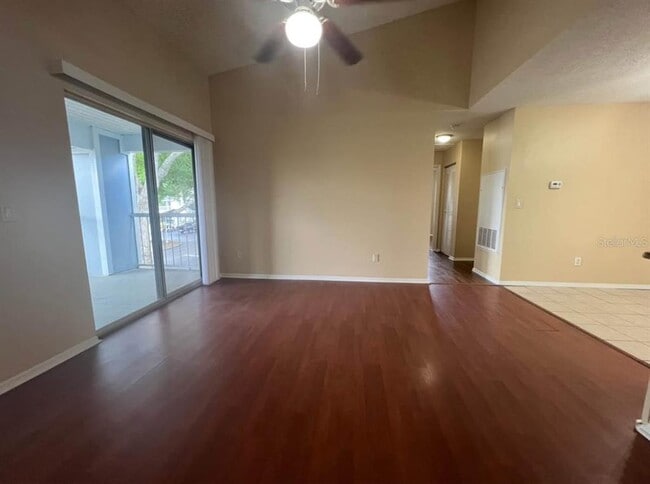 Photo - 718 Sugar Bay Way Unit 200