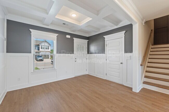 Photo - 1115 Jolly Ln