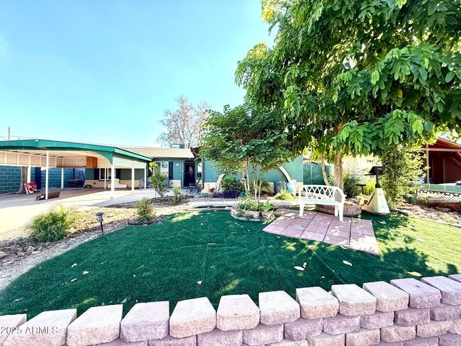 Building Photo - 4151 W Frier Dr