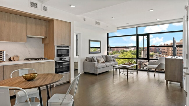 Photo - 1947 Vermont Ave NW Unidad ID1395401P