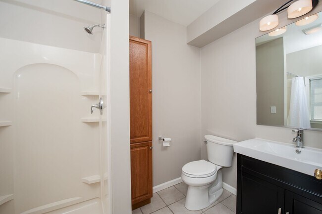 Photo - 1439 NY-9P Unit C