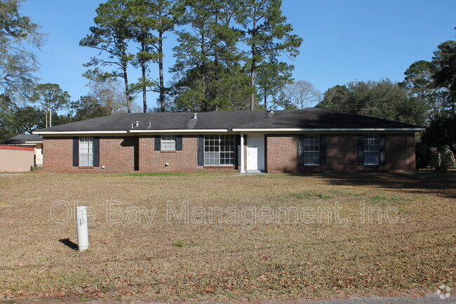 Building Photo - 24 Bethel Forest Dr S Rental