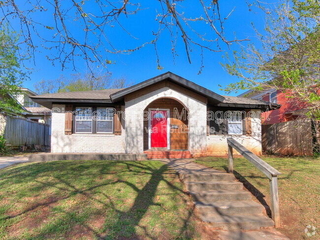 Building Photo - 2605 N Robinson Ave Rental