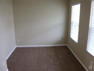 Building Photo - 9072 Bunker Hill Way Rental