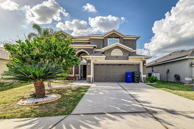 Building Photo - Beautiful 5 Bedroom Two-Story Home for Rent